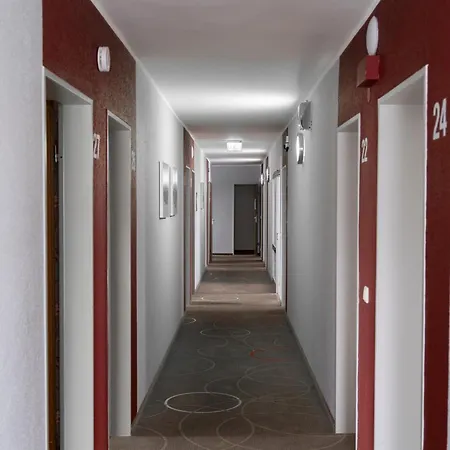 Hotel Pale 24h