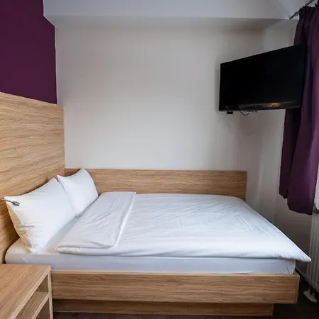 Pale - Zimmervermietung Aparthotel *