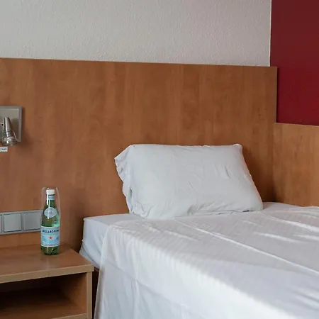 Pale 24h Szálloda 3*