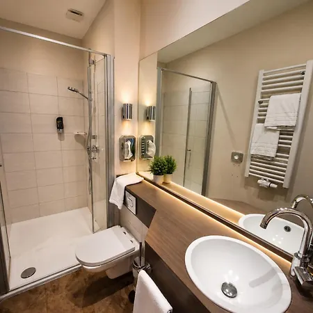 Pale 24h Self Check-in Hotel Wolfsburg